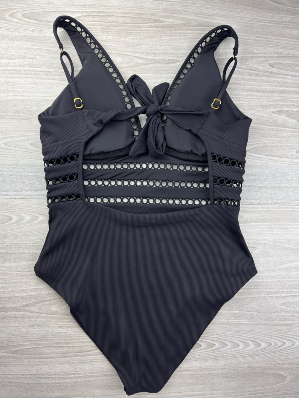 Becca Modern Edge Toni Plunge One Piece Swimsuit Black Ribbed Eyelet Size Large - Picture 8 of 13